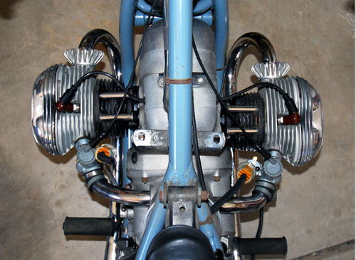 File:Opposed-cylinders-500.jpg