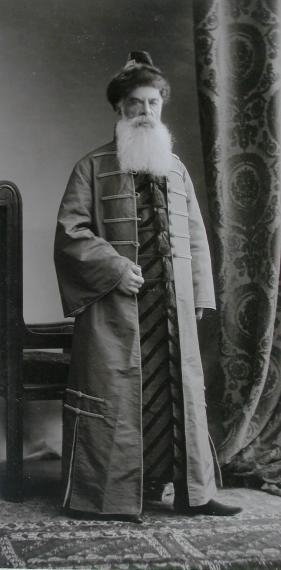 Файл:Prince Alexander S. Dolgoruky at 1903 ball.jpeg