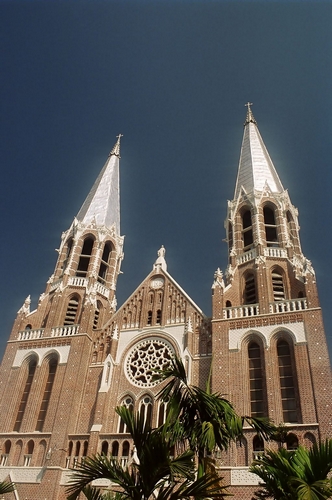 File:St marys.jpg