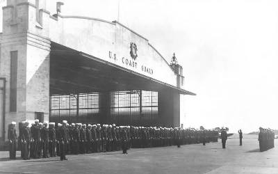 File:Muster at Coast Guard Air Station Salem in 1952.jpg