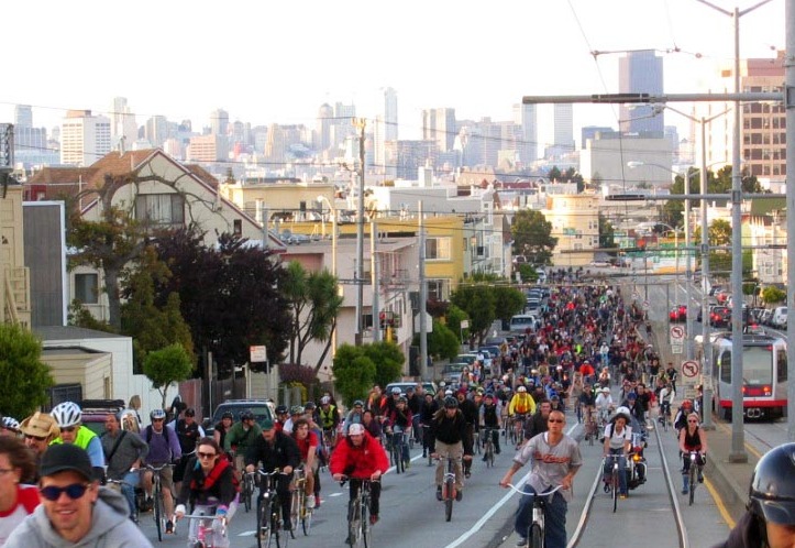 File:Critical Mass, San Francisco, April 29, 2005 (cropped).jpg