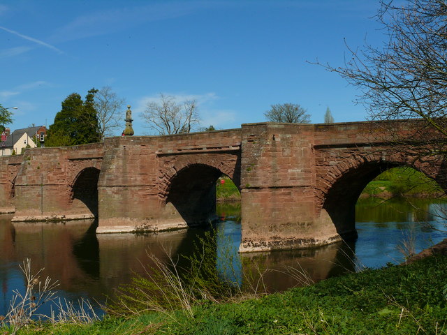 File:River Wye - geograph.org.uk - 1249660.jpg