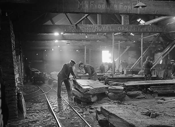 File:Foty Quarry (Oakeley), Blaenau Ffestiniog (14117319357).jpg