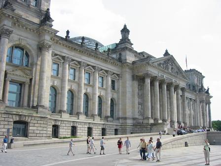 File:Berlin-reichstag.jpg