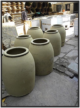 Файл:Clay Pots.jpg