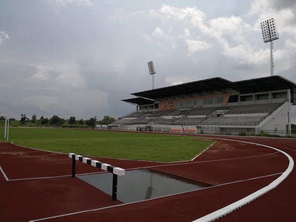 File:SAT Stadium Udon Thani.jpg