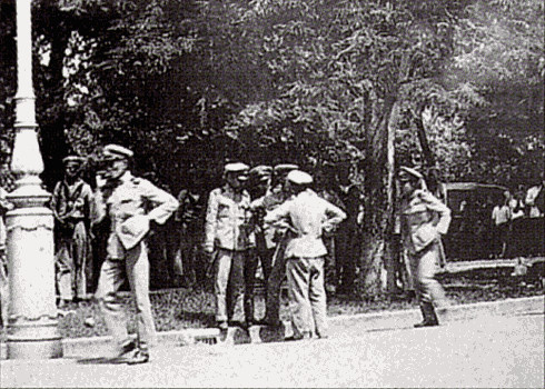 File:Soldiers Siam 1932.gif