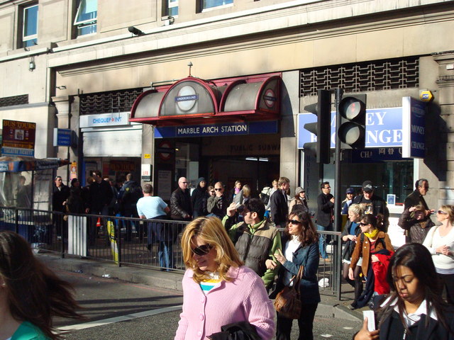 File:Marble Arch Underground Station.jpg