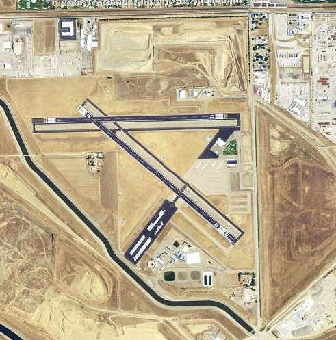 File:Tracy Municipal Airport - California.jpg