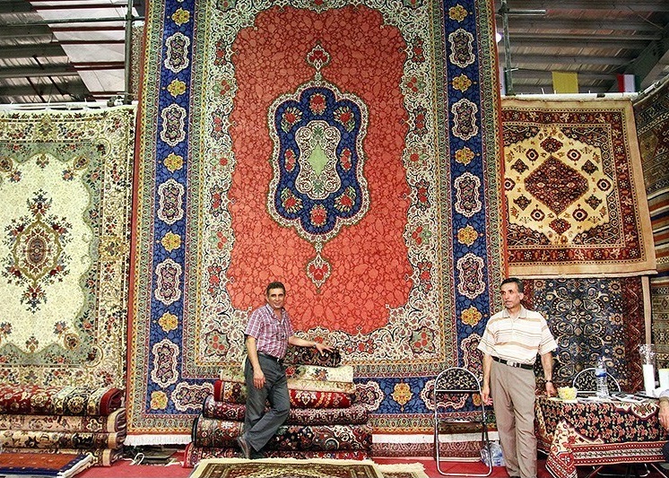 File:An Iranian Persian carpet exhibition.jpg