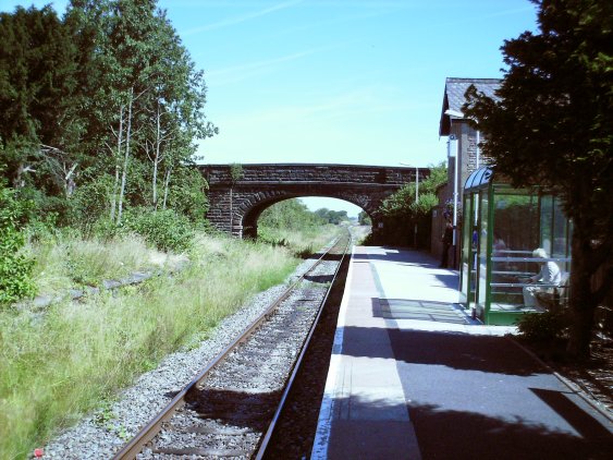 File:Croston Railway Station.jpg