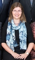 File:Viviana Gradinaru receiving PECASE (cropped).jpg