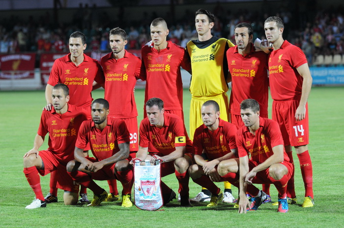 Файл:Liverpool FC team v FC Gomel.jpg