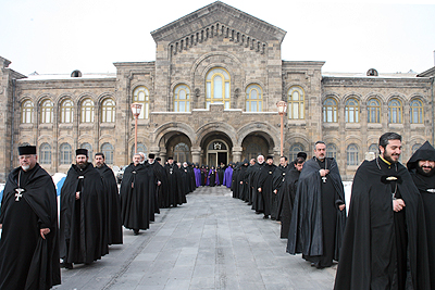 Файл:Armenian Church Structure.jpg