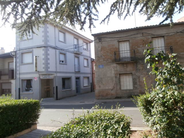 File:Carbajales de Alba.jpg