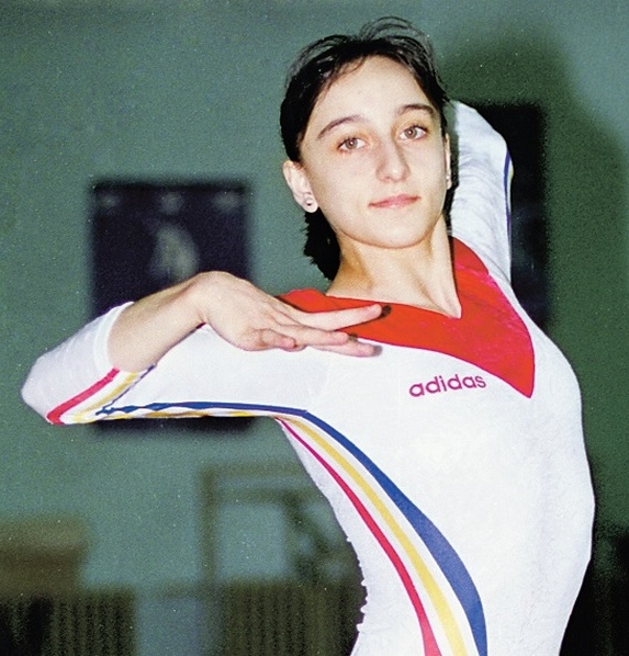 File:Gina Gogean 2.jpg