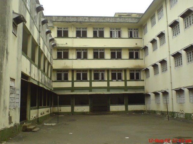 File:QUADRANGLE.jpg