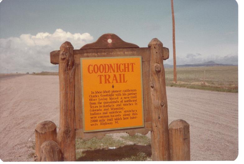 File:Goodnight Trail marker.jpg