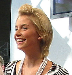 File:Lena gercke halbprofil.jpg