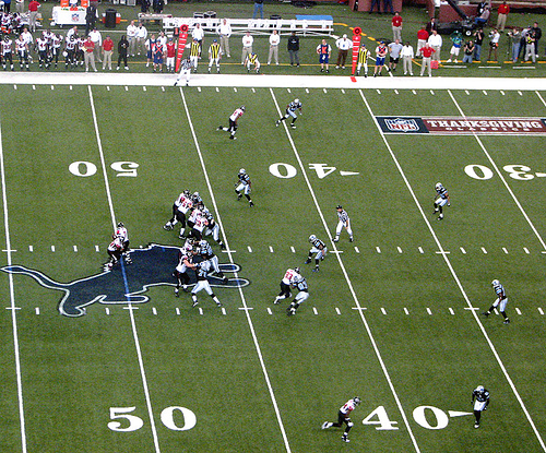 File:Thanksgiving 2005 - Falcons vs. Lions.jpg