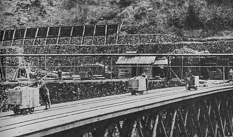 File:Besshi copper mine.JPG