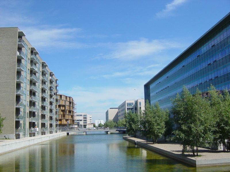 File:Ørestad Karen Blixen Parc.jpg