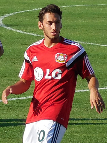 File:Hakan Calhanoglu 2014.jpg