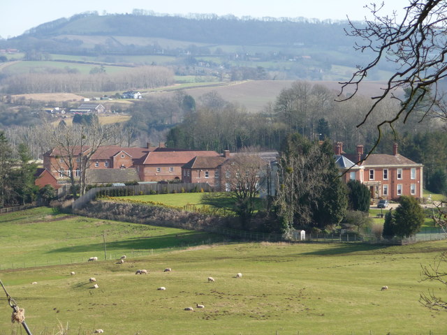 File:Stanford Court - geograph.org.uk - 1172297.jpg