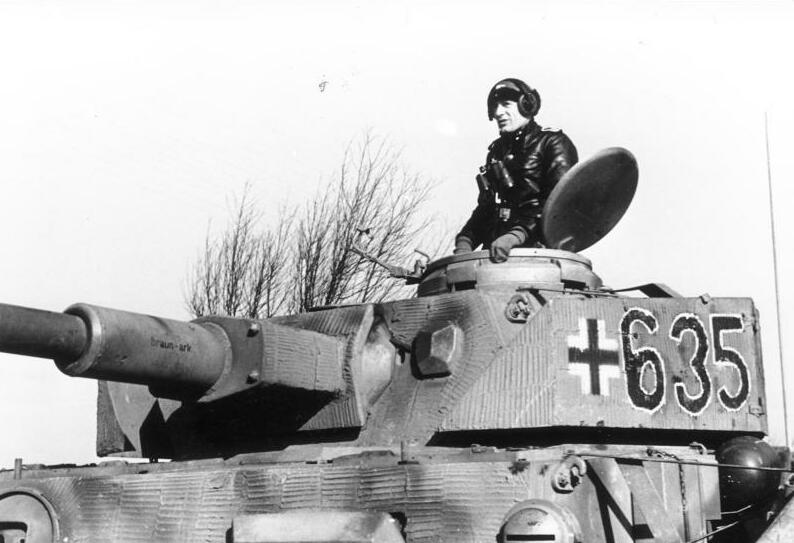 Файл:Bundesarchiv Bild 101I-297-1725-09, Im Westen, Panzer IV.jpg