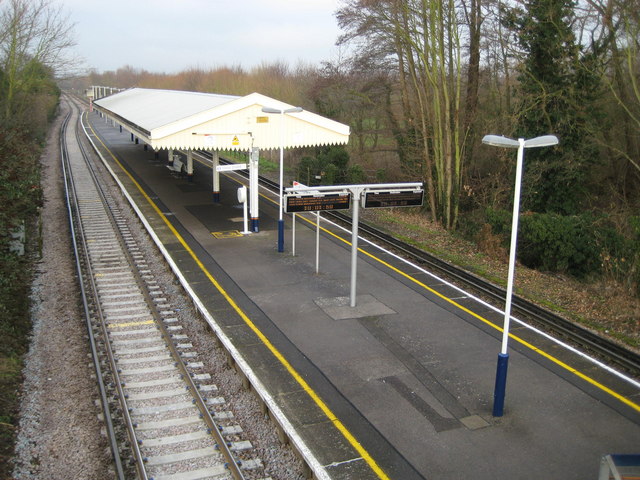 File:Sunnymeads railway station (3) - geograph.org.uk - 1136288.jpg