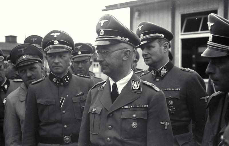 File:Bundesarchiv Bild 192-111, KZ Mauthausen, Besuch Heinrich Himmler.jpg