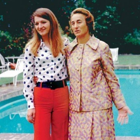 File:Zoia and Elena Ceaușescu 1978.jpg