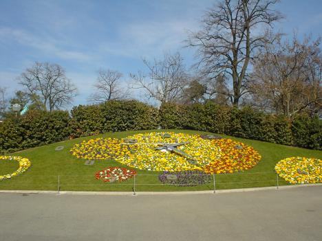 File:Geneva Flower Clock.jpg