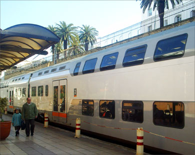 File:Train of Morocco.jpg