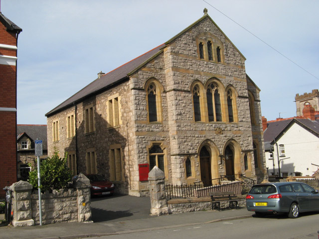 File:Capel Horeb - geograph.org.uk - 1206403.jpg