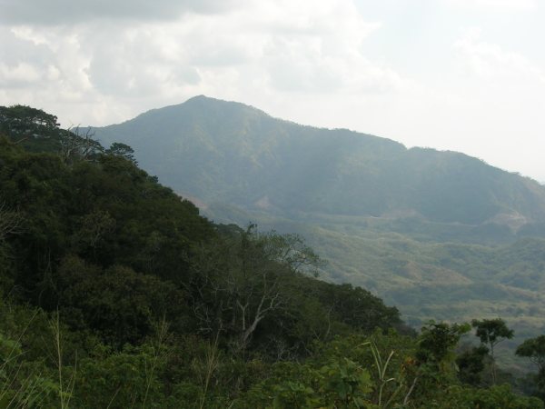 Archivo:Montaña La Sepultura, Chiapas- La Sepultura mountain (21707949469).jpg