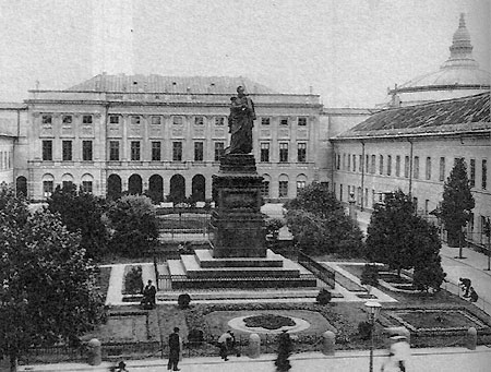 File:Koniecpolski Palace.jpg