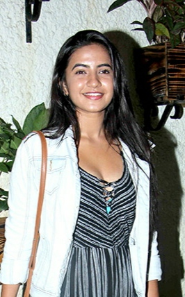 File:Meera Deosthale.jpg