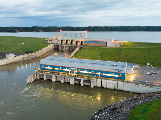 File:Nipawin Hydroelectric Station.jpg