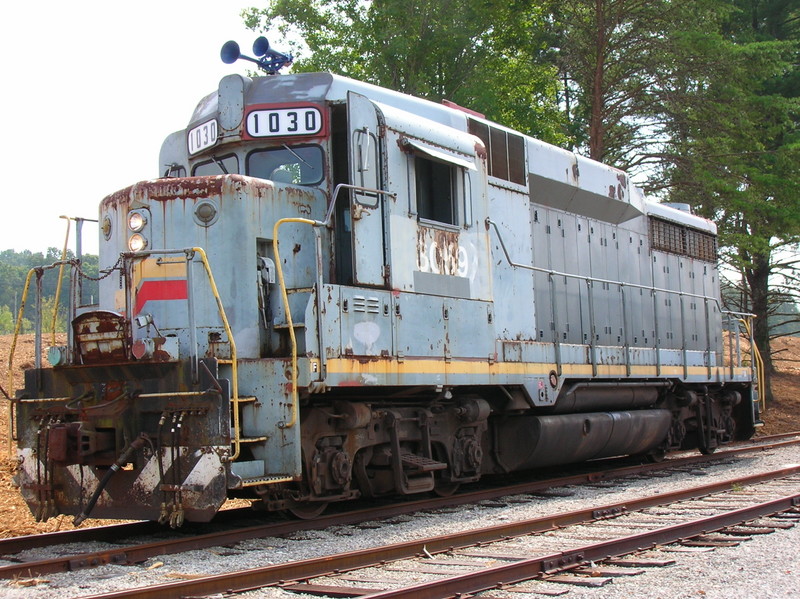 File:EMD GP30 locomotive (1030).jpg