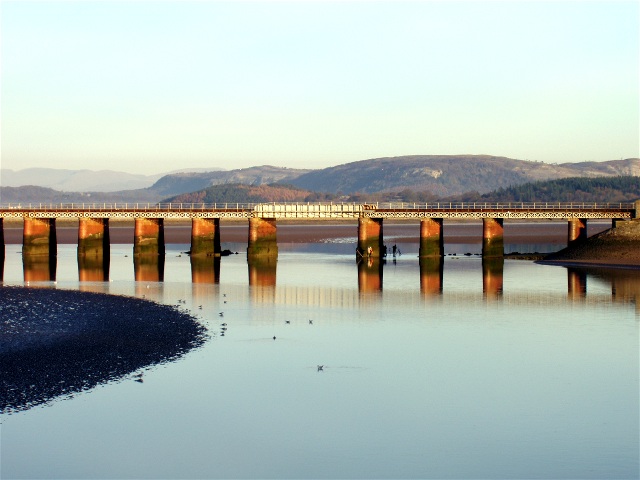 File:Kent viaduct Arnside.jpg