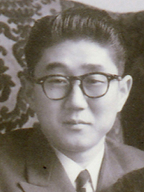 File:Shintarō Abe in 1956 (cropped).jpg