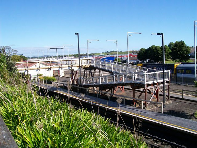 File:Pukekohe Train Station.jpg