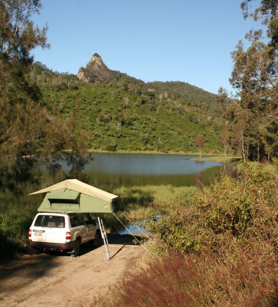 File:Gordigear roof tent.jpg