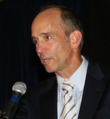 File:Dr. Mercola - International Vaccine Conference 2009 Speech.jpg