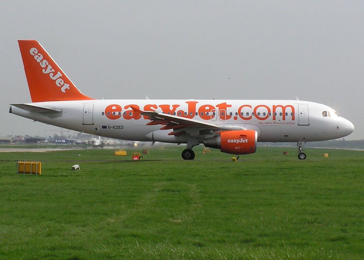 File:Easyjet.a319.arp.750pix.jpg