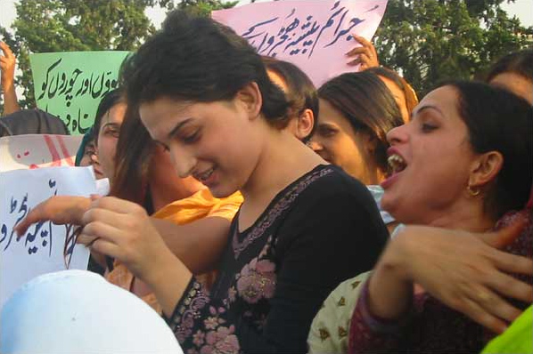 File:Hijra Protest Islamabad.jpg