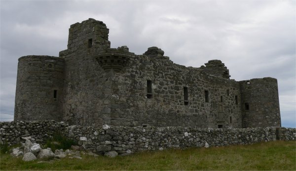 File:Muness castle 2.jpg