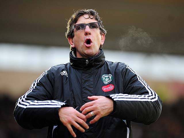 Archivo:Paul Mariner 2010.jpg