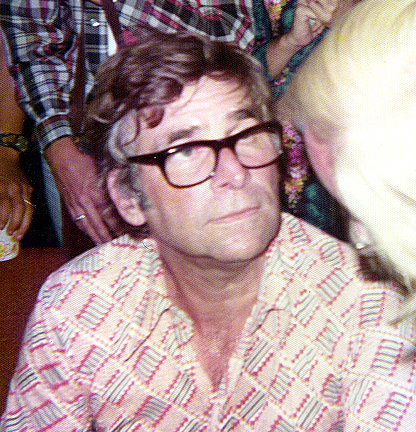 File:Gene roddenberry 1976 (cropped).jpg